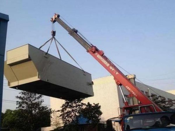 汉川市吊车出租_谈谈出租吊车该注意的一些细节问题
